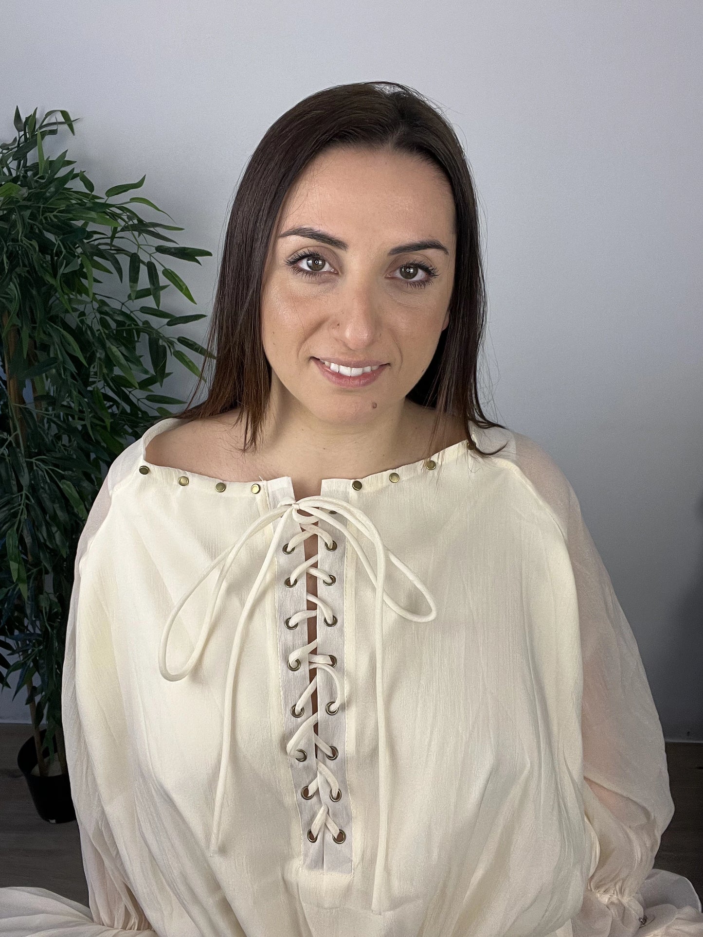 Abito Romantico in Chiffon - Panna