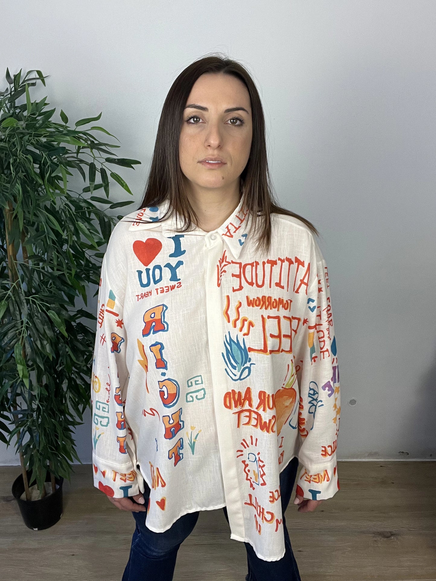 Camicia Oversize Donna con Scritte Multicolor